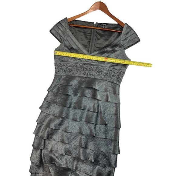 𝅺LE Chateau Metallic Grey Ruffled Formal Dress - Picture 9 of 10